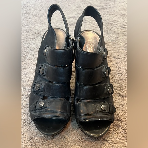 Coach Heels - Picture 2 of 3